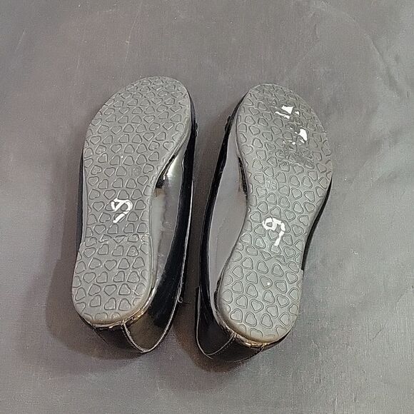 TODDELER RACHEL SHOE  FLOWERS PATTERN DESIGN EMBELLISHMENTS FLAT - Picture 9 of 12